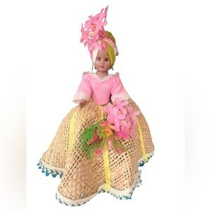Vintage souvenir doll from the Bahamas